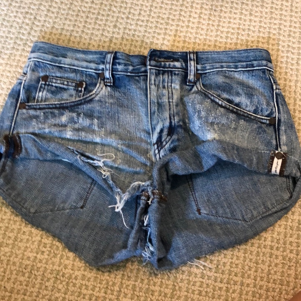 ONE TEASPOON shorts